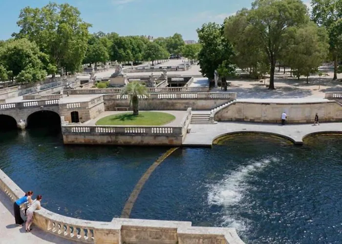 Climatisé Jardin De La Fontaine